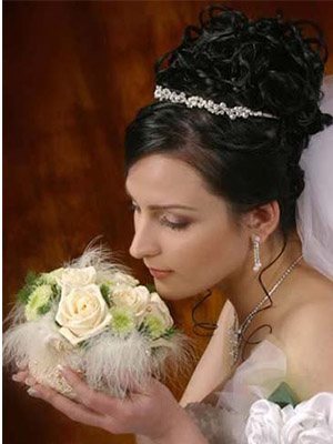 Весільні-зачіски-фото-Vesilni-zachisky-foto